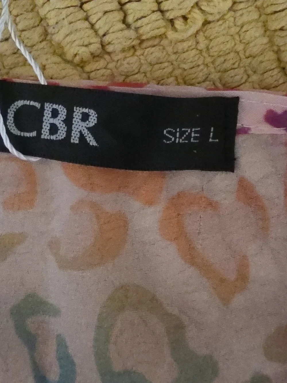 CBR WOMEN'S Beach Dress Multicolor Leopard Print  whit Shoulders Pad  . Size L.